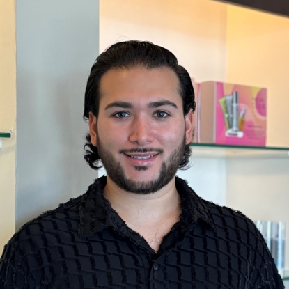 Oscar  M. Photo
